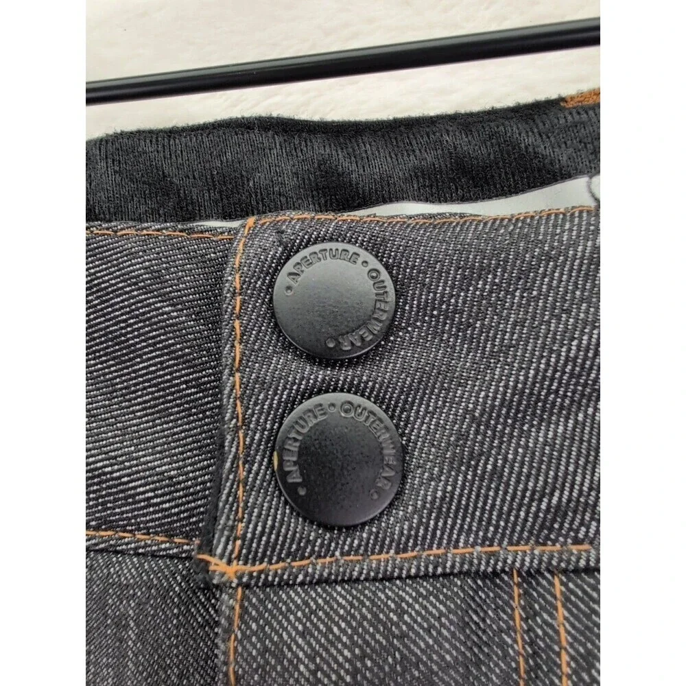 Aperture Slim Fit Denim Look Snowboard Pants 10,000 MM Waterproofing Men's Small
